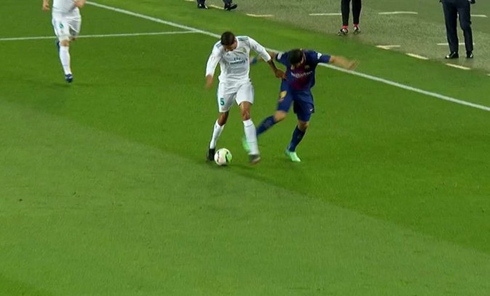 Falta de Suárez a Varane, Barcelona vs Real Madrid 2018